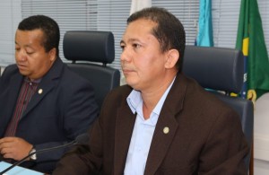 Conselheiro federal Vencelau Pantoja e presidente do Cofen, Manoel Neri.