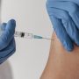 Florianópolis passa a aplicar quarta dose de vacina contra a Covid-19 para idosos de 70 anos ou mais