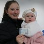 Técnica de Enfermagem de Porto União retira carteira junto com filha de 6 meses
