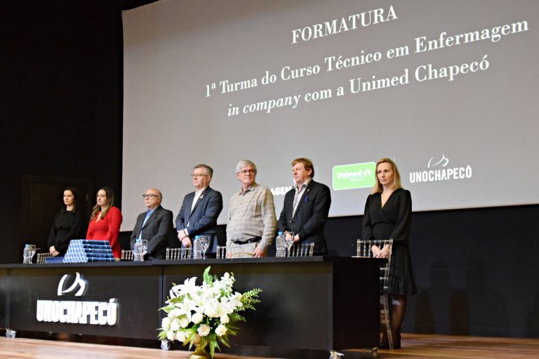 04 11 Formatura 1a Turma T cnico Em Enfermagem In Company Unimed 1 