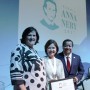 Indicada pelo Coren/SC, professora doutora da Unochapecó recebe o Prêmio Anna Nery