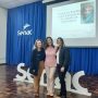 Colaboradora Silvana realiza palestra no Senac para abertura da Semana da Enfermagem